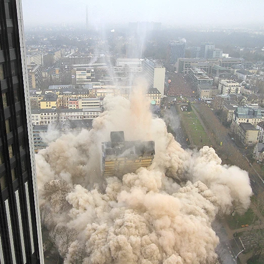 Sprengung AfE Tower in Frankfurt - Bild 15