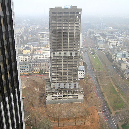Sprengung AfE Tower in Frankfurt - Bild 1