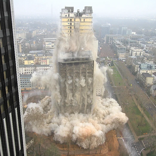 Sprengung AfE Tower in Frankfurt - Bild 7