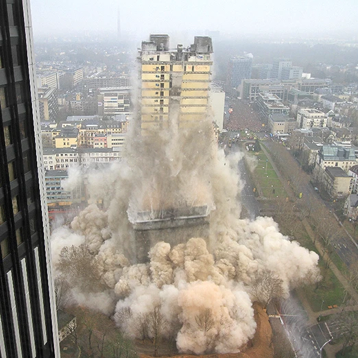 Sprengung AfE Tower in Frankfurt - Bild 10