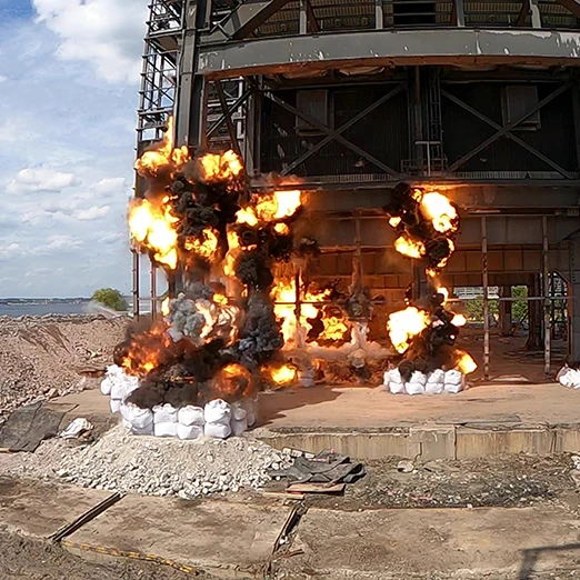 Sprengung Kesselhaus, DeNoX & Schornstein Gemeinschaftskraftwerk Kiel - Bild 4