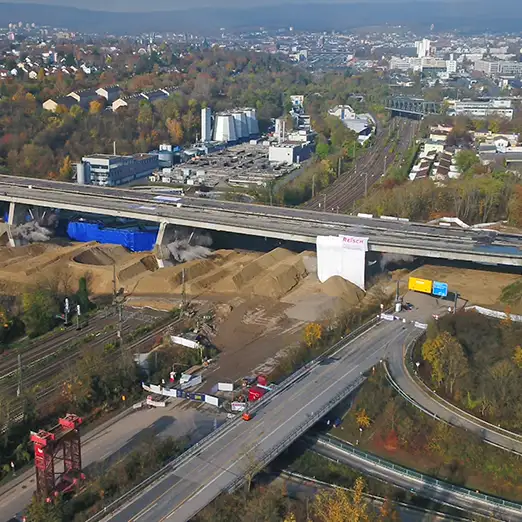 Sprengung Salzbachtalbrücke in Wiesbaden - Bild 1