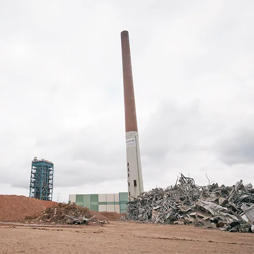 Sprengung Schornstein Stockstadt am Main - Bild 1